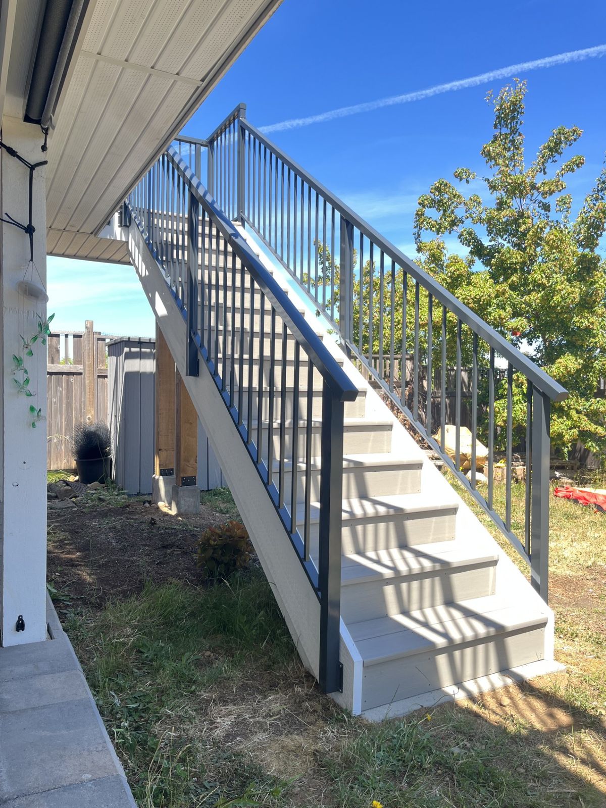 Exterior stairs with aluminum railing
